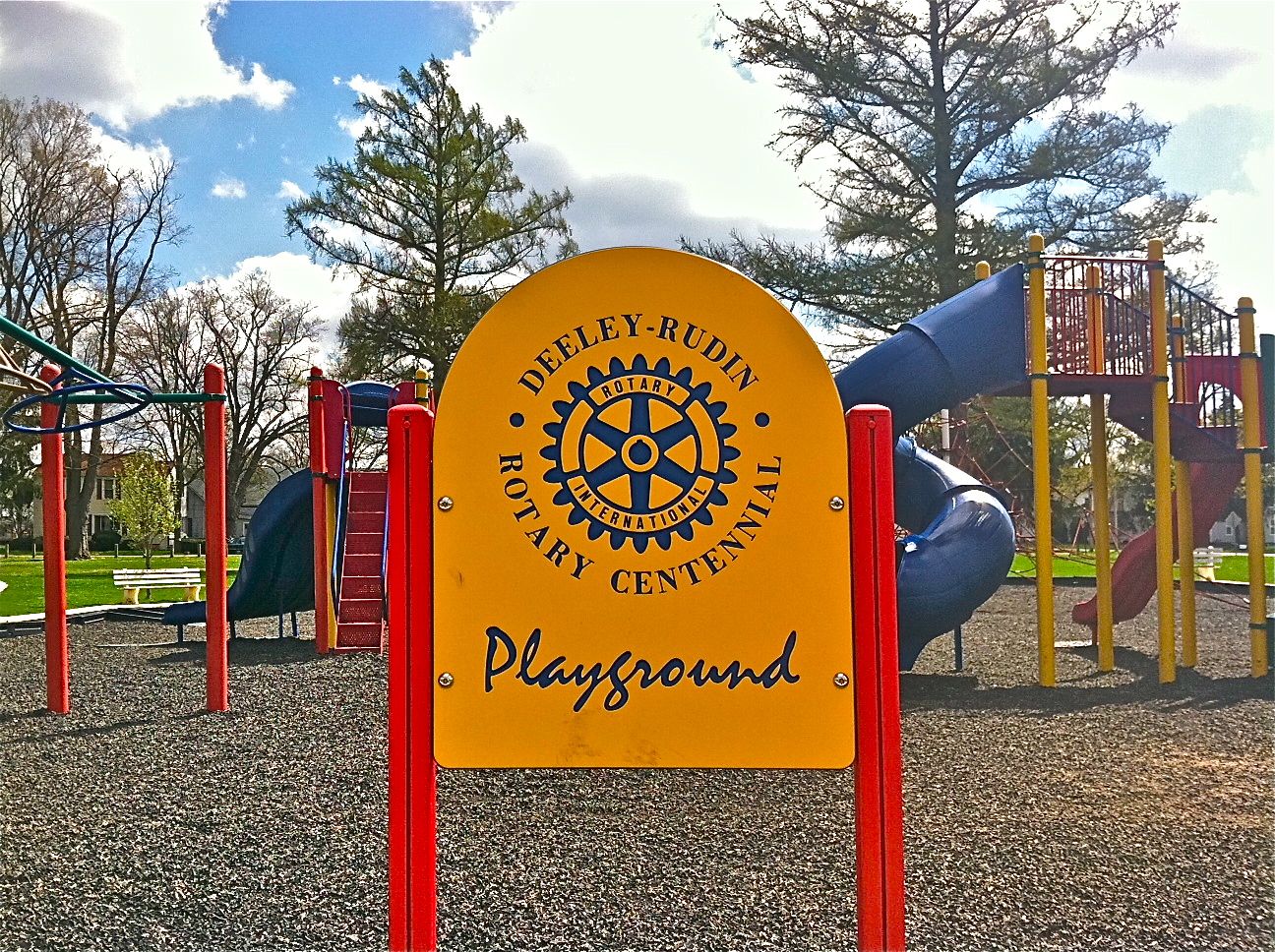 Mount Vernon Ohio Riverside Park Playground Photo by Sam Miller