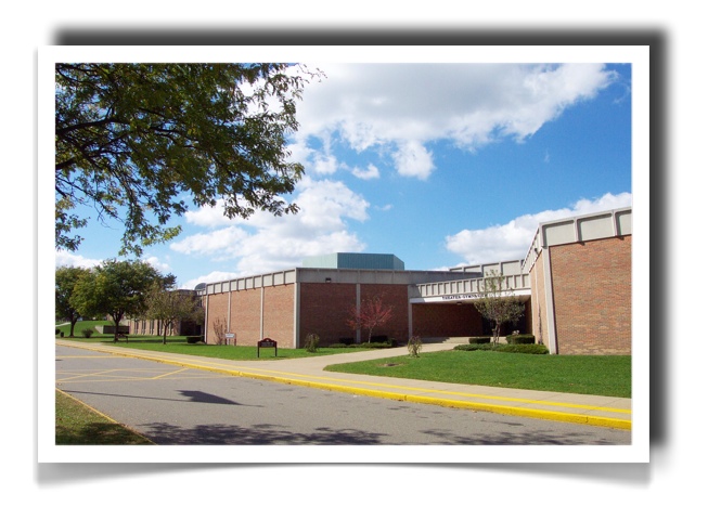 Mount Vernon Ohio High School photo by Sam Miller Mount Vernon Ohio High School photo by Sam Miller